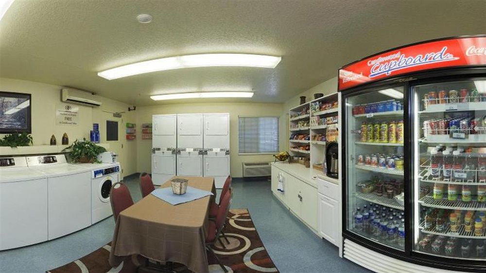艾尔文东山脚索尼斯塔简单套房酒店 湖森 外观 照片